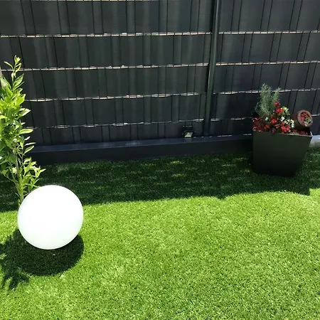 Apartmán Hedonist-luxury 2 Bedroom With Private Hot Tub, Garden And Free Parking Trogir